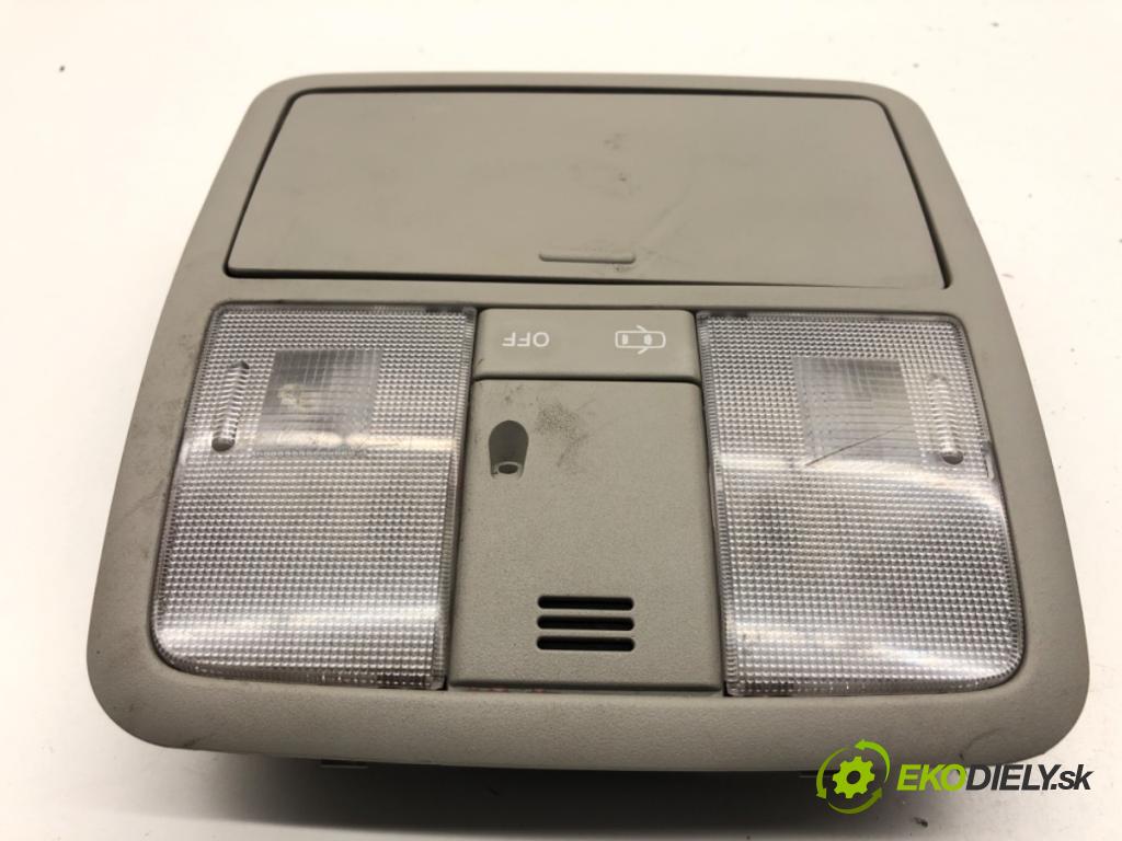 TOYOTA AURIS II liftback 2017 73 kW 1.8 Hybrid (ZWE186_) 1798 světlo stropní 81260-02570