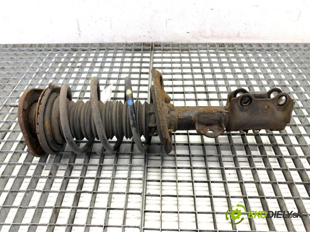 TOYOTA AURIS II liftback 2017 73 kW 1.8 Hybrid (ZWE186_) 1798 tlumič levý přední část ZE 