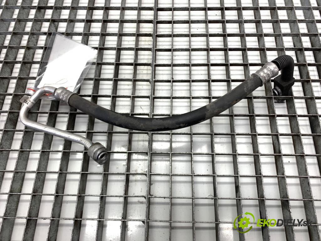 TOYOTA AURIS II liftback 2017 73 kW 1.8 Hybrid (ZWE186_) 1798 rúrka klimatizácie MF445320-0460 (Rúrka klimatizácie)