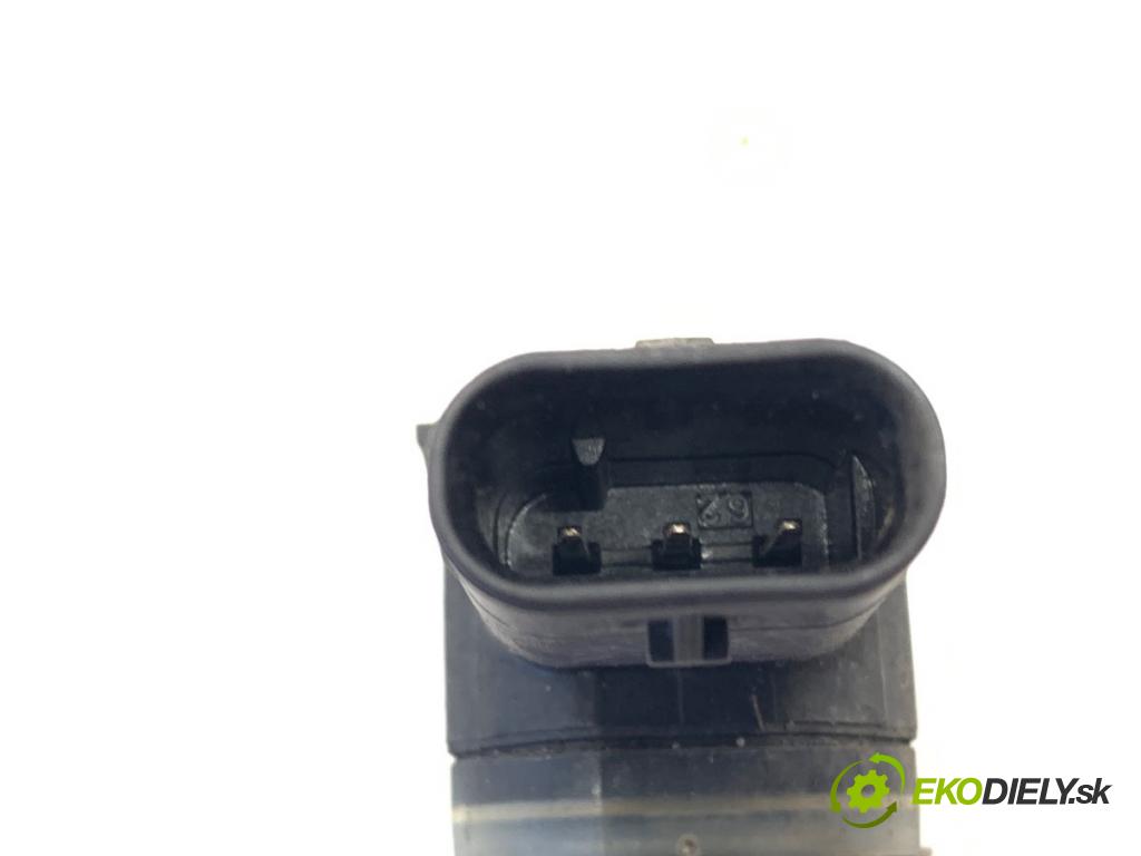 TOYOTA AURIS II liftback 2017 73 kW 1.8 Hybrid (ZWE186_) 1798 Snímač PDC 89341-05010-XX