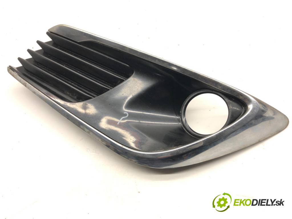 TOYOTA AURIS II liftback 2017 73 kW 1.8 Hybrid (ZWE186_) 1798 mří nárazníka pravý přední část 52030-02210