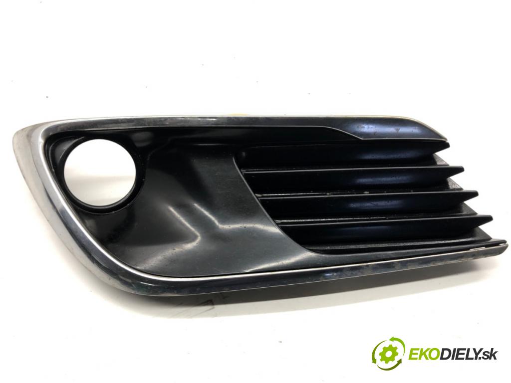 TOYOTA AURIS II liftback 2017 73 kW 1.8 Hybrid (ZWE186_) 1798 Mriežky nárazníka ľavy predný 52040-02210