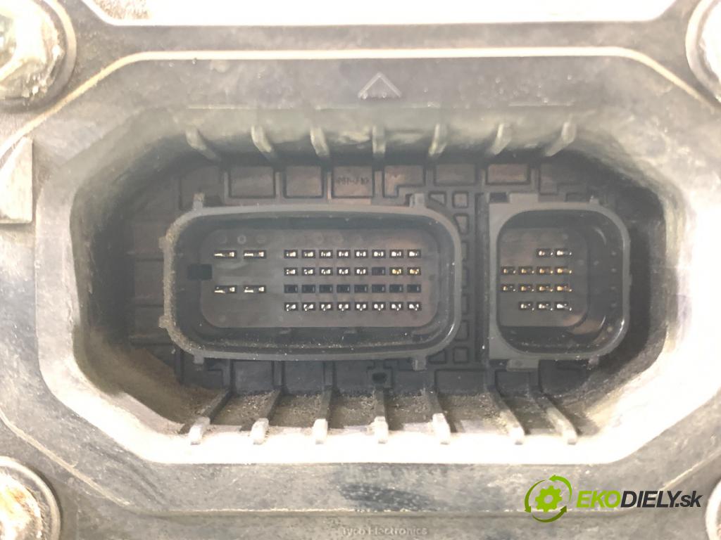 TOYOTA AURIS II liftback 2017 73 kW 1.8 Hybrid (ZWE186_) 1798 INVERTOR: invertor G9200-47190