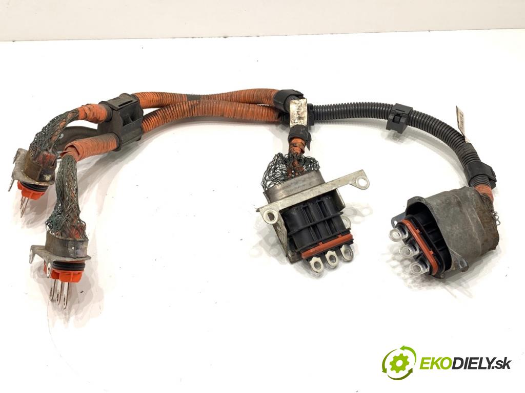 TOYOTA AURIS II liftback 2017 73 kW 1.8 Hybrid (ZWE186_) 1798 trubka vysokého NAPĚTÍ: G1148-47051