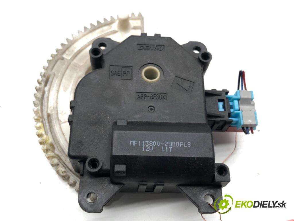 TOYOTA AURIS II liftback 2017 73 kW 1.8 Hybrid (ZWE186_) 1798 motor topení 113800-2800