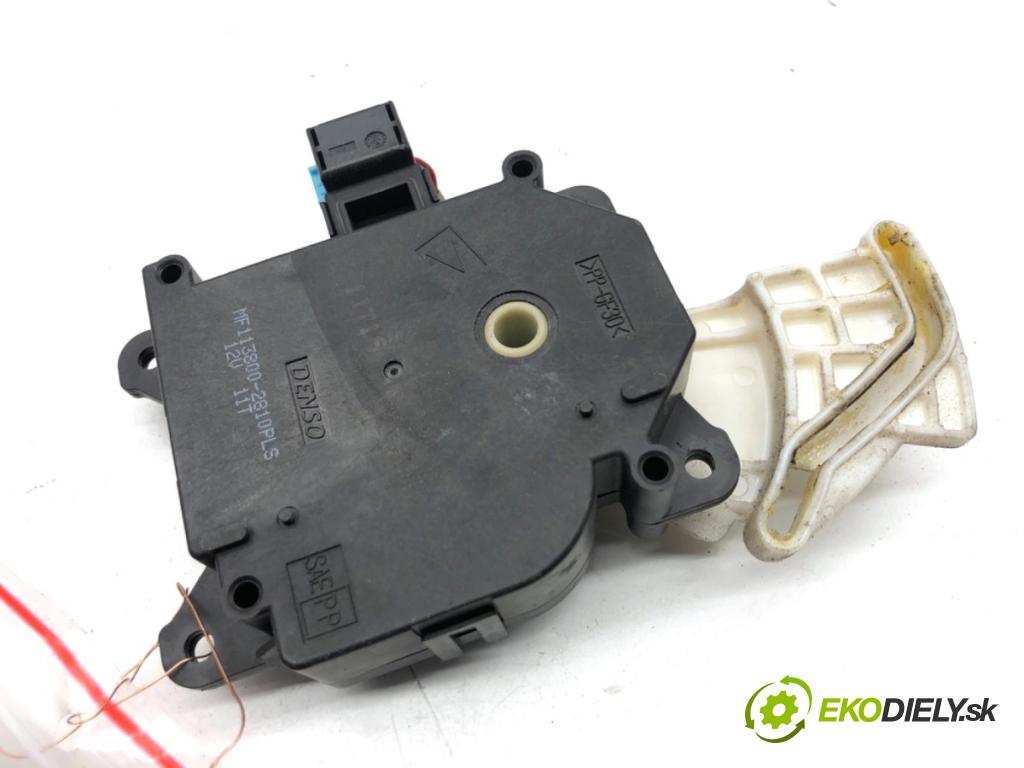 TOYOTA AURIS II liftback 2017 73 kW 1.8 Hybrid (ZWE186_) 1798 Motor kúrenia 113800-2810