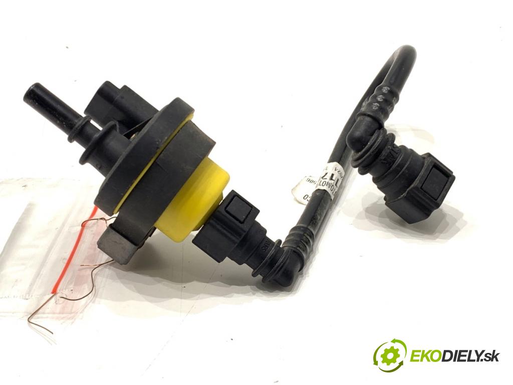 DACIA SANDERO III liftback 2024 74 kW 1.0 TCe 100 999 Ventil Rúrka PALIVO: 149117403R