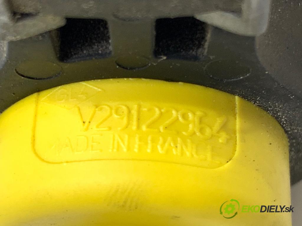 DACIA SANDERO III liftback 2024 74 kW 1.0 TCe 100 999 ventil trubka PALIVO: 149117403R