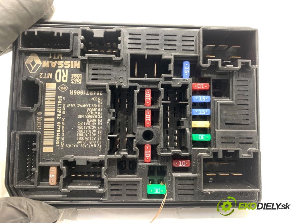 DACIA SANDERO III liftback 2024 74 kW 1.0 TCe 100 999 modul BSM 284B71965R (Řídící jednotka ostatní)