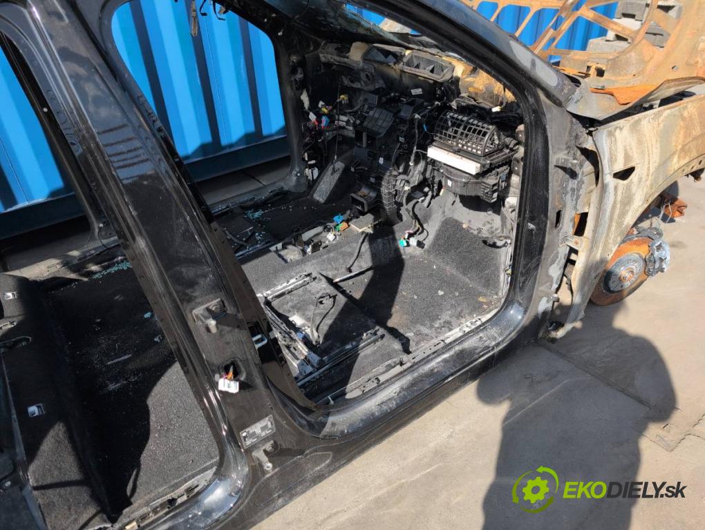 MG (SAIC) HS SUV 2024 124 kW 1.5 20 T 1490 KAROSERIA ČTVRŤÁK blatník práh střecha PODŁUŻNICA