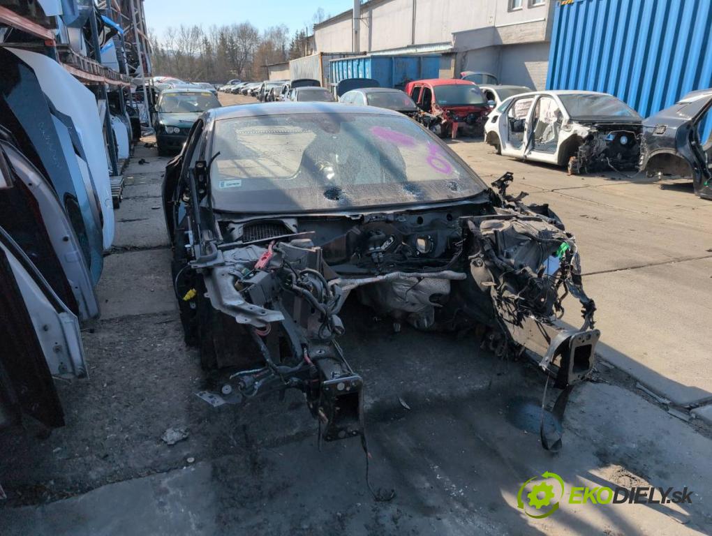 AUDI A5 F5 coupe 2017 140 kW 2.0 TDI 1968 KAROSERIA ČTVRŤÁK blatník práh střecha PODŁUŻNICA 