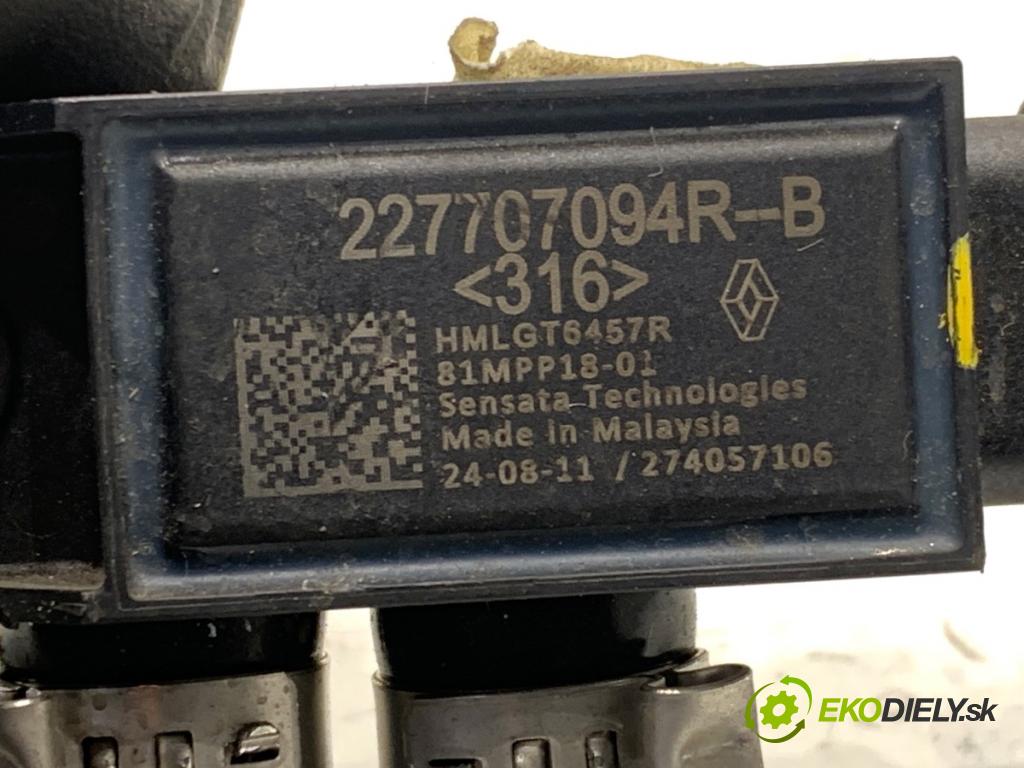 DACIA SANDERO III liftback 2024 74 kW 1.0 TCe 100 999 Snímač tlaku spalín DPF 227707094R
