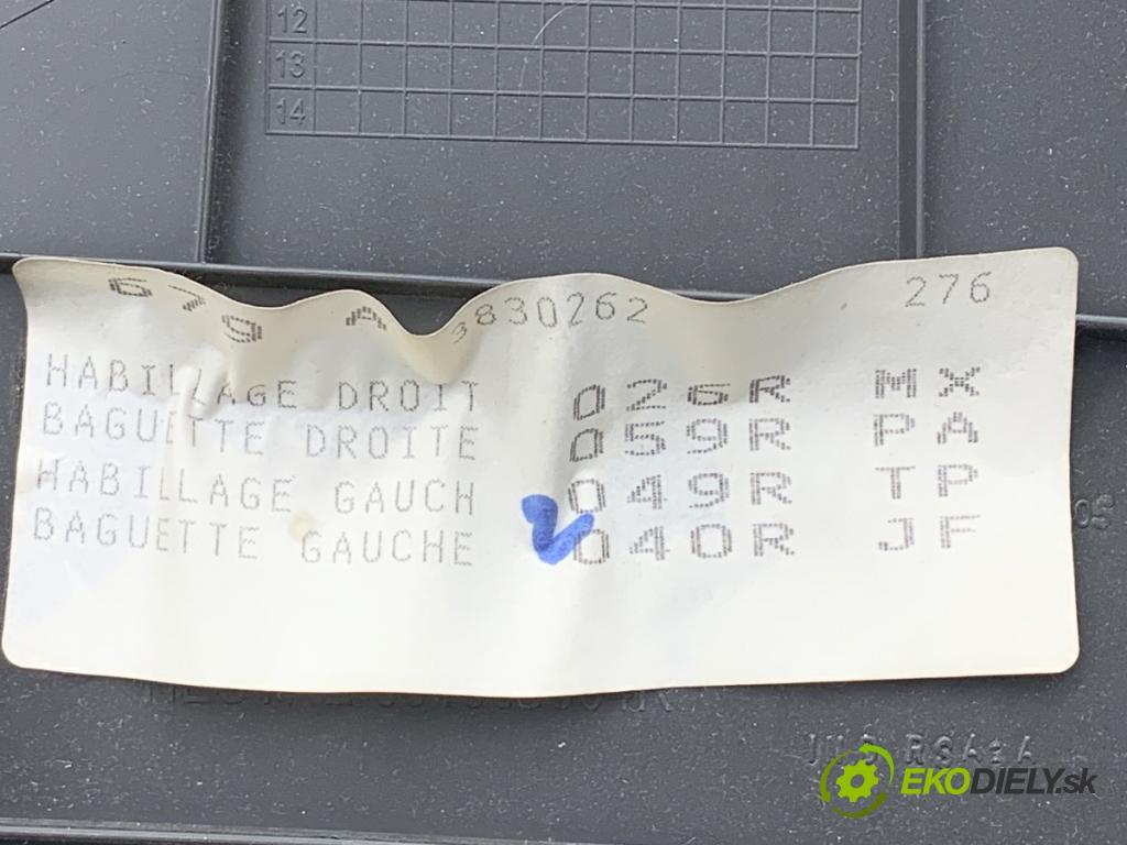 RENAULT GRAND SCENIC III nadwozie wielkoprzestrzenne (MPV) 2010 96 kW 1.4 16V (JZ0F) 1397 přihrádka kastlík spolujezdce  (Přihrádka (kastlík))