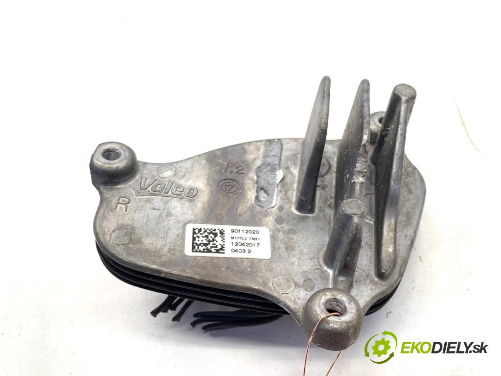 SEAT LEON III liftback 2017 132 kW 1.8 TSI 1798 modul LED 90112020