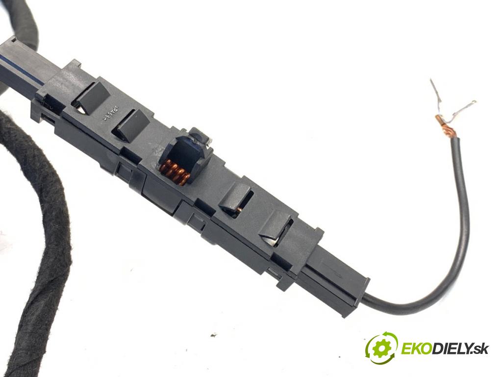 SEAT LEON III liftback 2017 132 kW 1.8 TSI 1798 káblovačka dveří kufra zadní část 5F4971145F