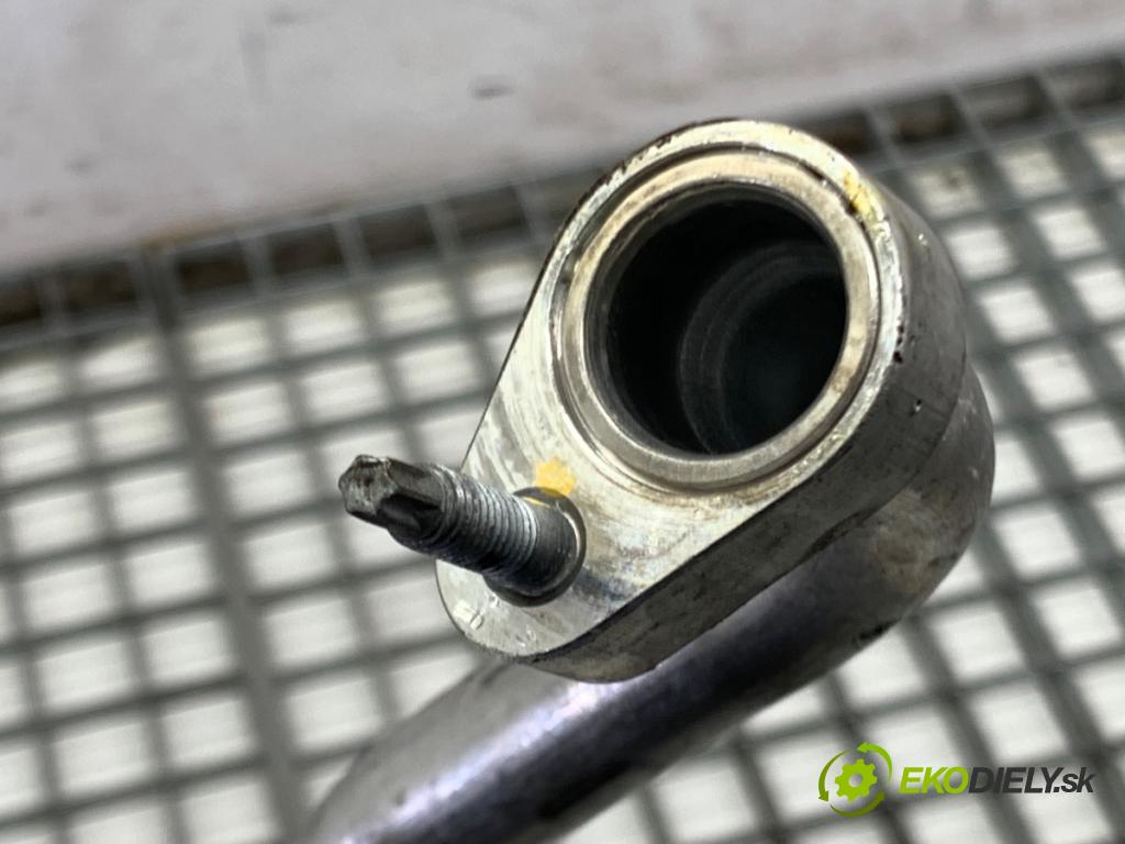 SEAT LEON III liftback 2017 132 kW 1.8 TSI 1798 rúrka klimatizace 5Q0816743E (Trubka klimatizace)