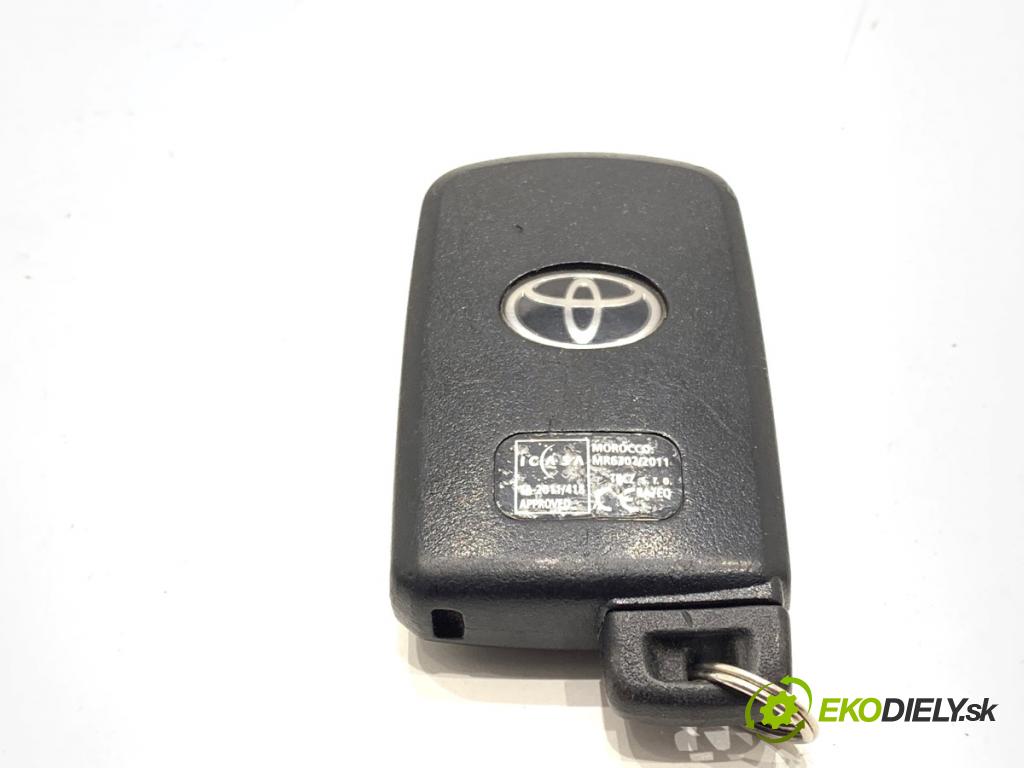 TOYOTA AURIS II liftback 2017 73 kW 1.8 Hybrid (ZWE186_) 1798 kľúč MR6302