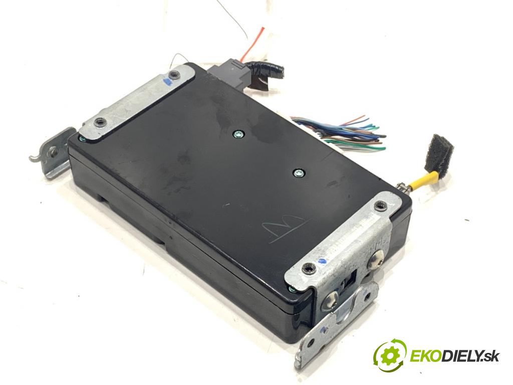 INFINITI Q50 sedan 2014 268 kW 50 Hybrid AWD 3498 Modul Riadiaca jednotka telefónu 283B03JG2A (Riadiaca jednotka ostatné)