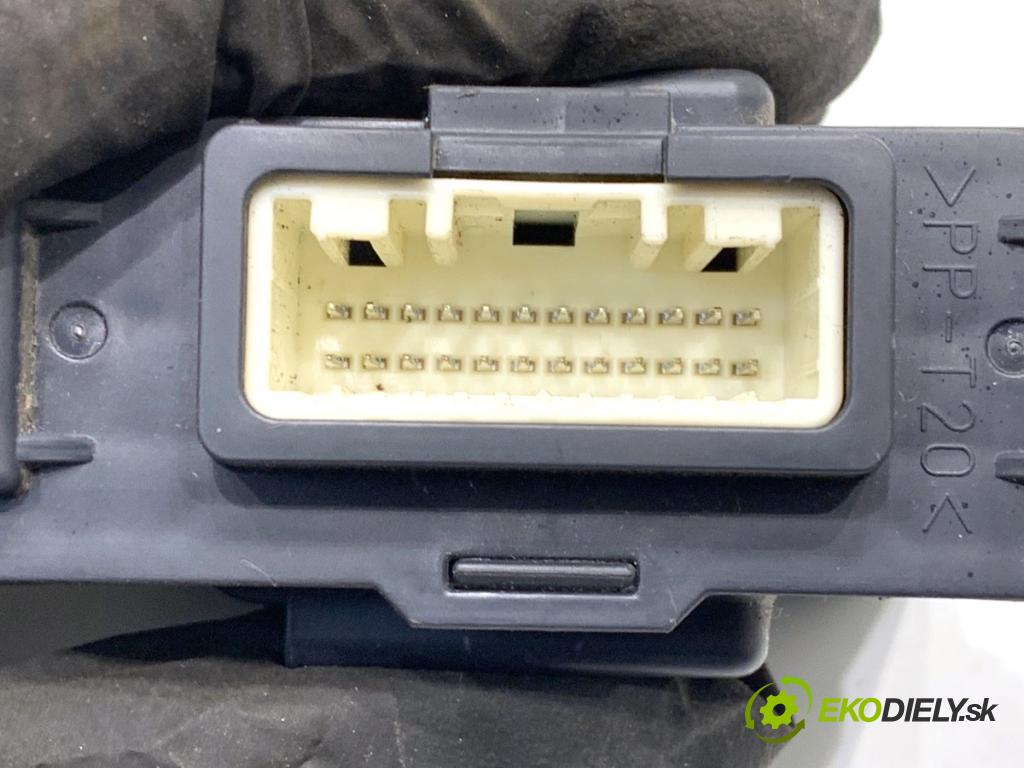 INFINITI Q50 sedan 2014 268 kW 50 Hybrid AWD 3498 Modul 476A04GF0D