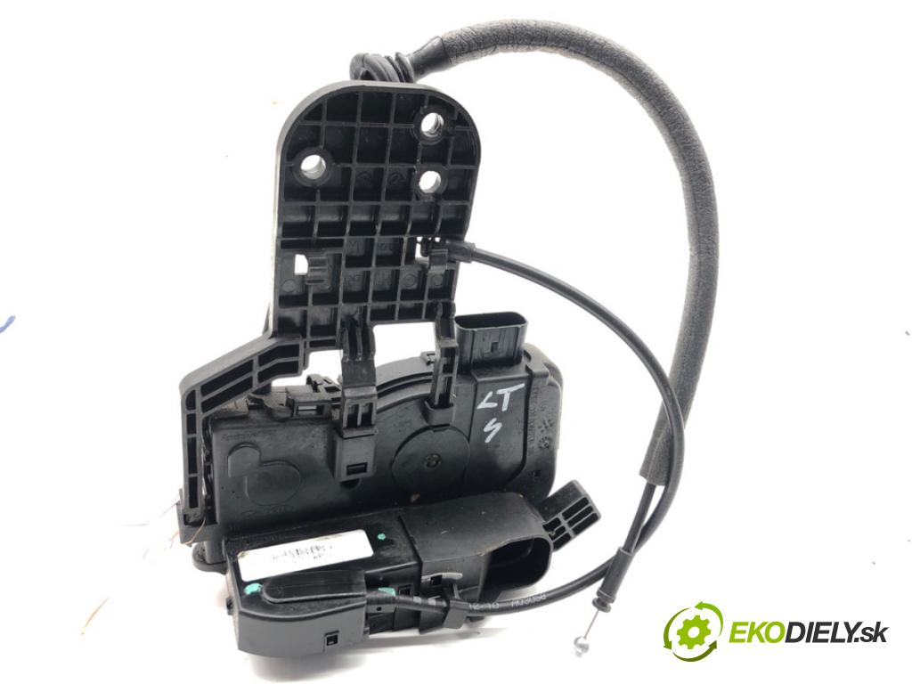 KIA VENGA liftback 2010 66 kW 1.4 CVVT 1396 zámok dveře levý zadní část 81410-1P000