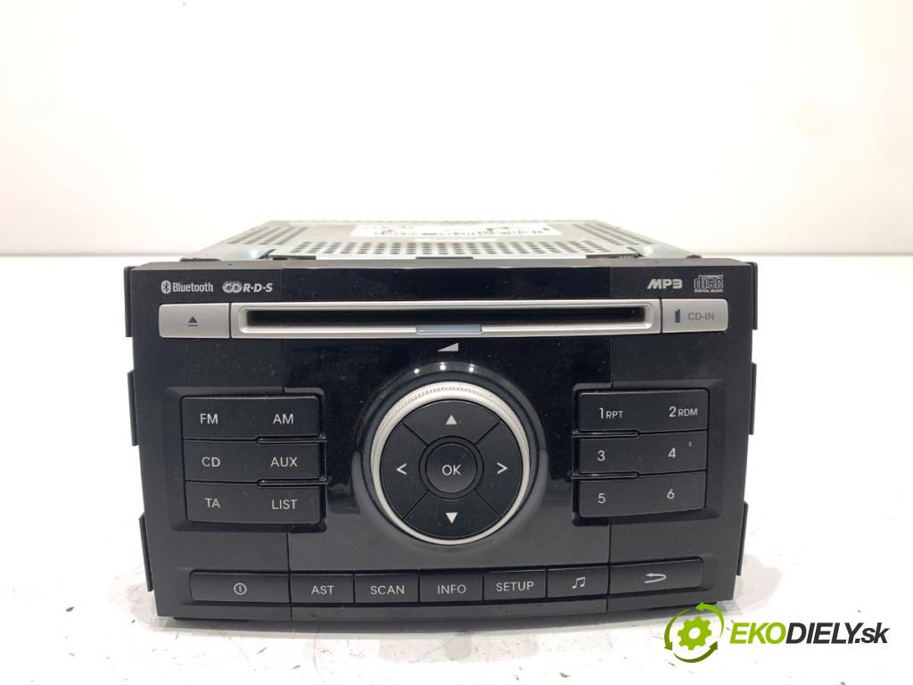 KIA VENGA liftback 2010 66 kW 1.4 CVVT 1396 RADIO 96160-1P050 (Audio zariadenie)
