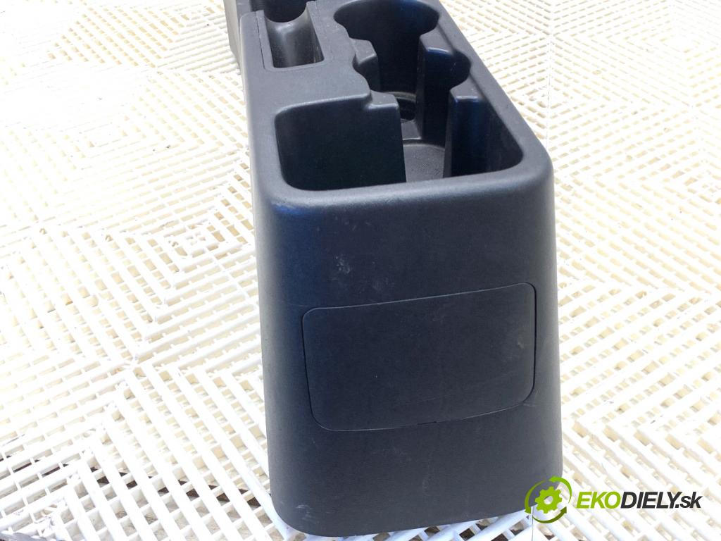 KIA VENGA liftback 2010 66 kW 1.4 CVVT 1396 Tunel stredový  (Stredový tunel)