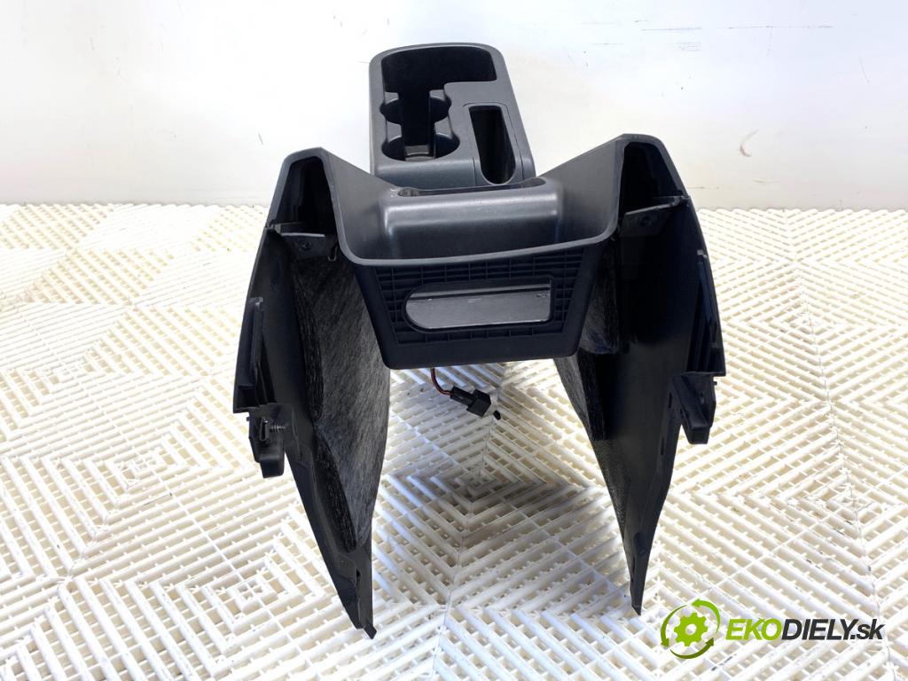 KIA VENGA liftback 2010 66 kW 1.4 CVVT 1396 Tunel stredový  (Stredový tunel)