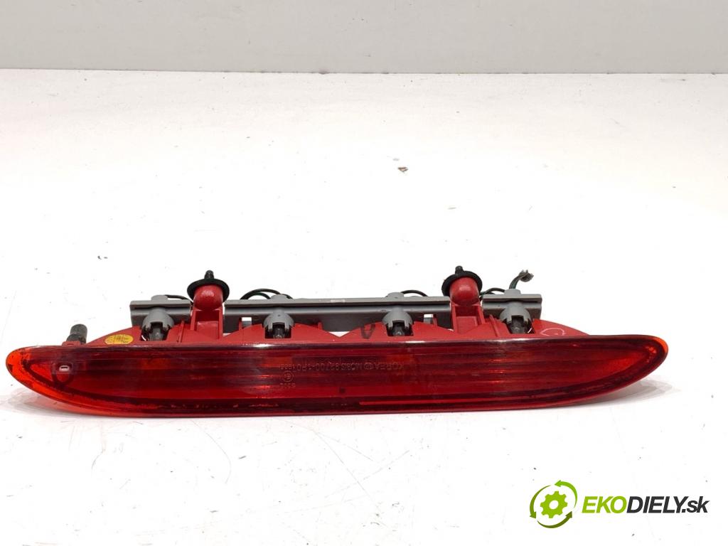 KIA VENGA liftback 2010 66 kW 1.4 CVVT 1396 světlo brzdových světel 92700-1P01965