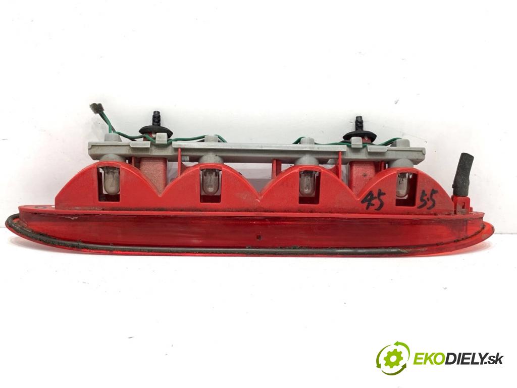 KIA VENGA liftback 2010 66 kW 1.4 CVVT 1396 světlo brzdových světel 92700-1P01965