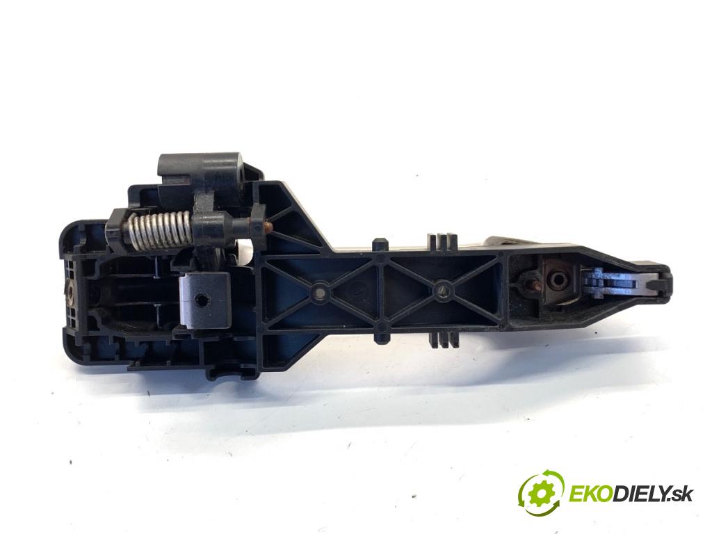 KIA VENGA liftback 2010 66 kW 1.4 CVVT 1396 klika vnejší pravý zadní část