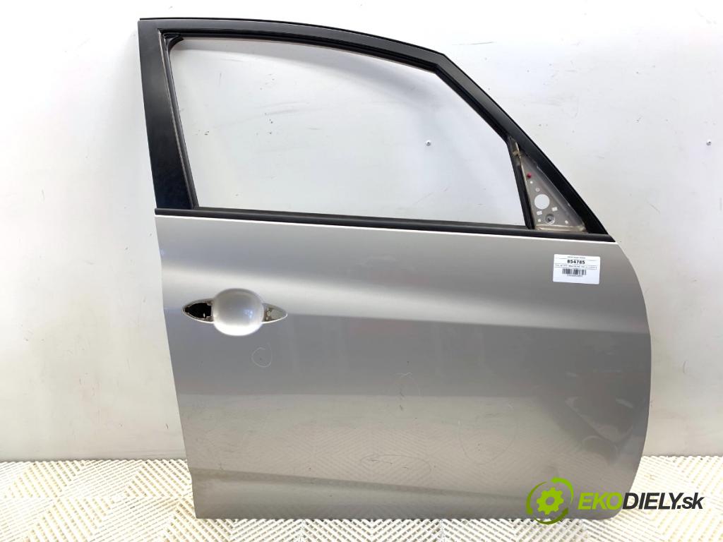 KIA VENGA liftback 2010 66 kW 1.4 CVVT 1396 Dvere pravy predný QU