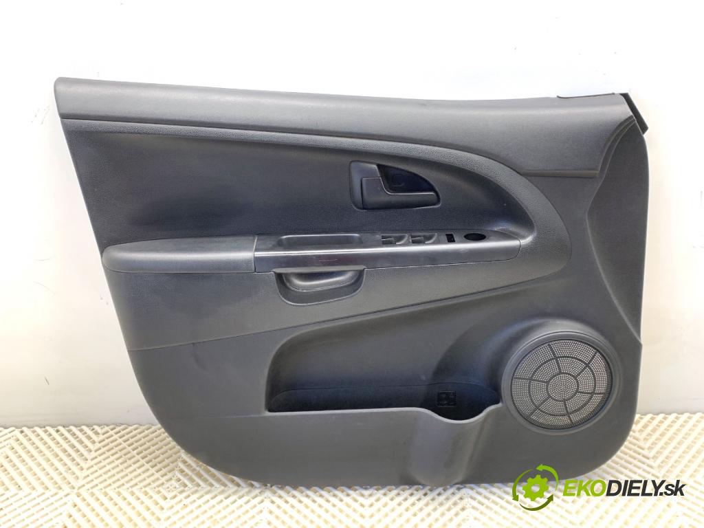KIA VENGA liftback 2010 66 kW 1.4 CVVT 1396 čalúnenie Dvere ľavy predný 