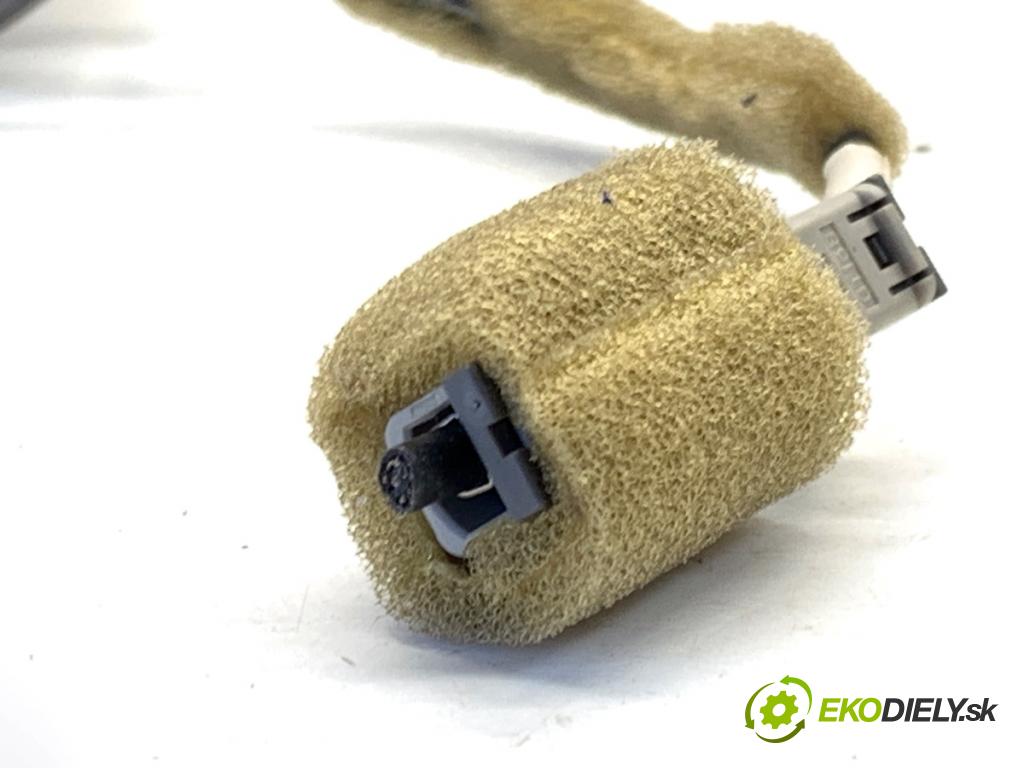 KIA VENGA liftback 2010 66 kW 1.4 CVVT 1396 ANTENA 96200-1P000