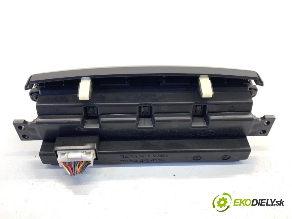 KIA VENGA liftback 2010 66 kW 1.4 CVVT 1396 Dislpej 94101-1P000 (Prístrojová doska)