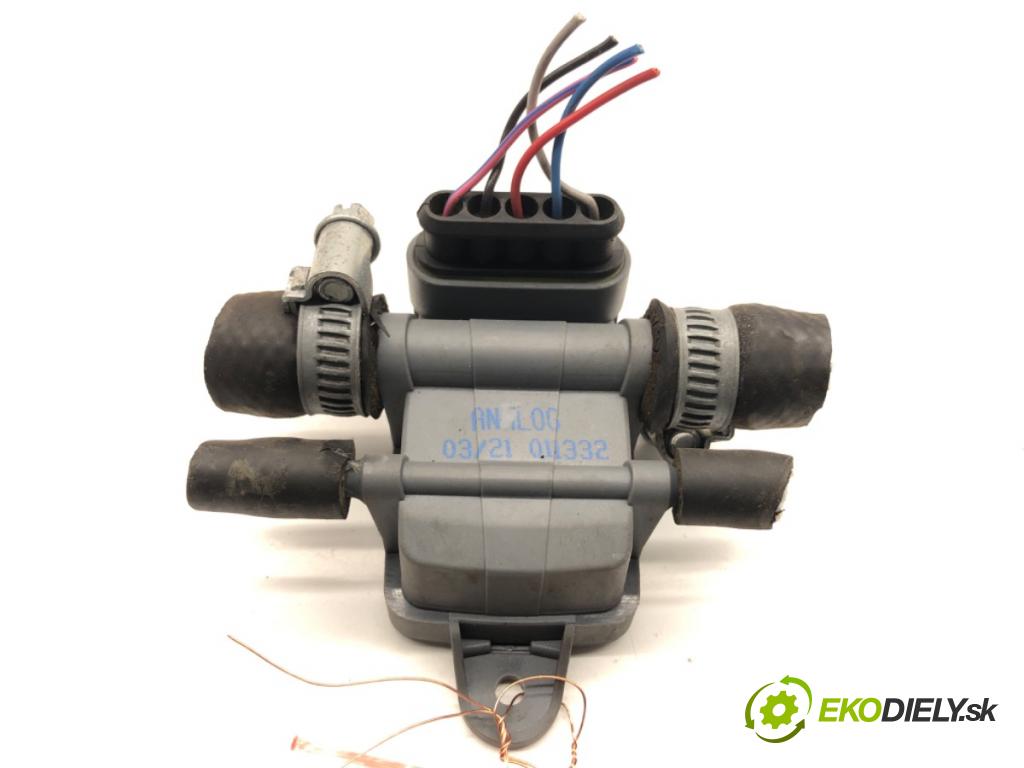 KIA VENGA liftback 2010 66 kW 1.4 CVVT 1396 snímač tlaku LPG 67R-013971