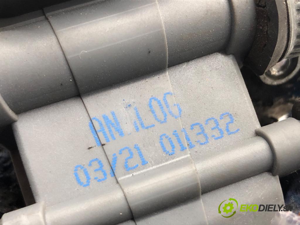 KIA VENGA liftback 2010 66 kW 1.4 CVVT 1396 snímač tlaku LPG 67R-013971