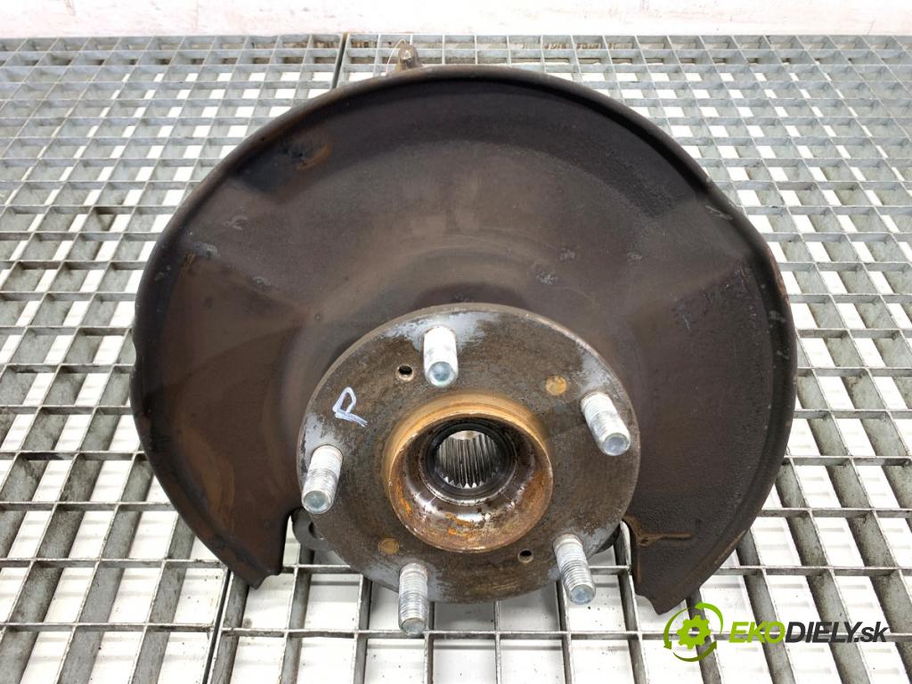 HONDA CIVIC VIII liftback 2006 61 kW 1.4 (FK1) 1339 náboj pravy predný 