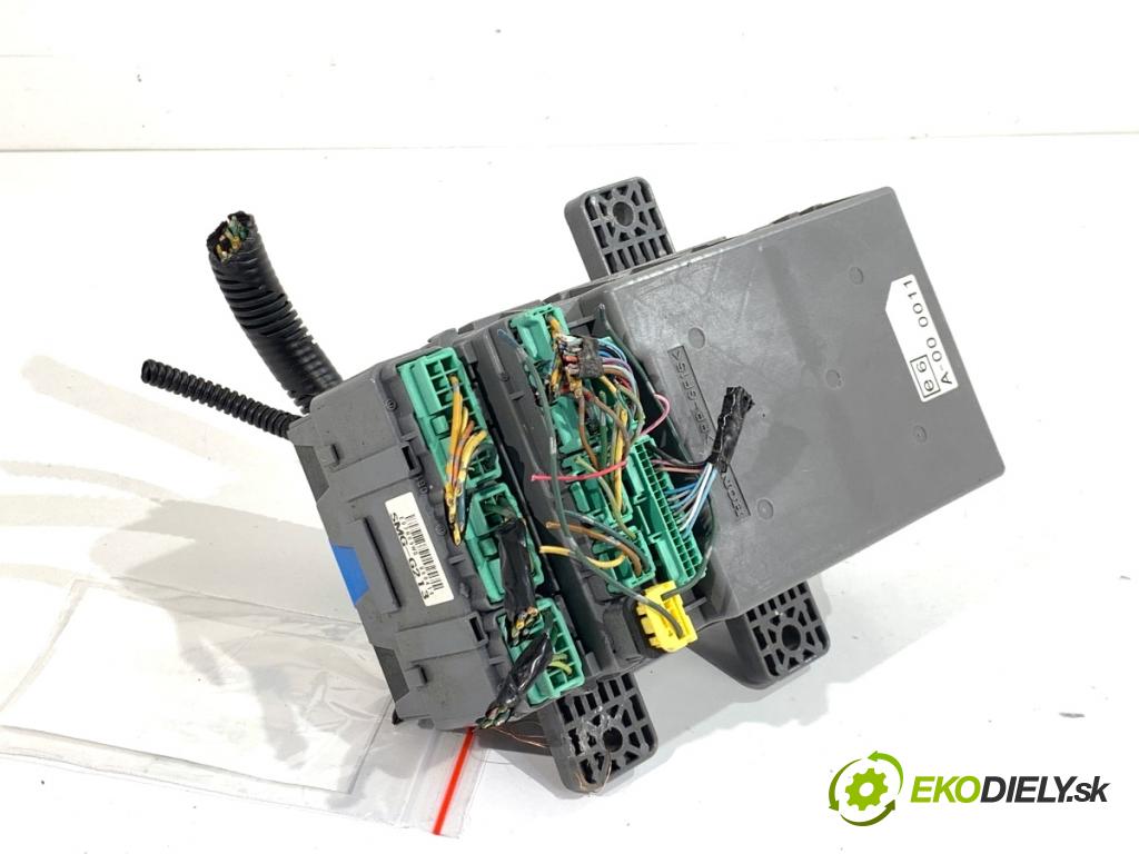 HONDA CIVIC VIII liftback 2006 61 kW 1.4 (FK1) 1339 modul BSI 37832LN (Pojistková skříňka)