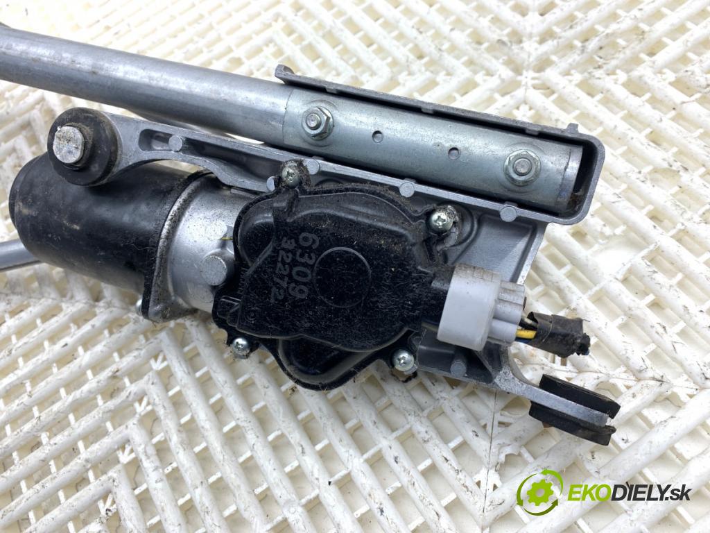 HONDA CIVIC VIII liftback 2006 61 kW 1.4 (FK1) 1339 mechanismus stěračů přední část  (Motorek stěračů přední)