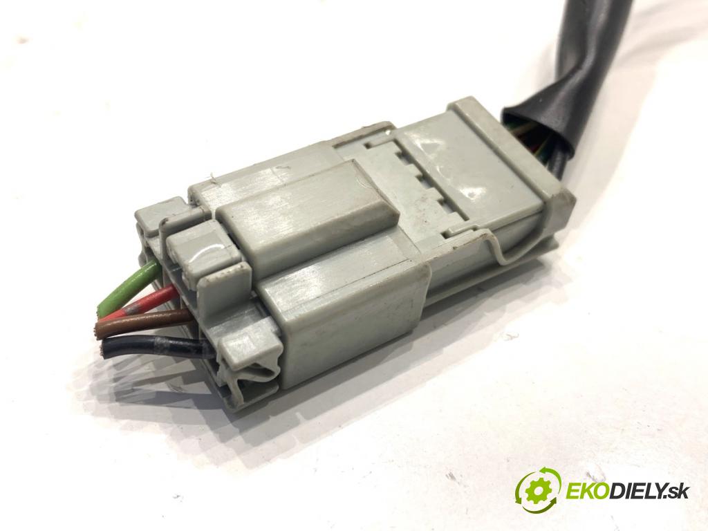 HONDA CIVIC VIII liftback 2006 61 kW 1.4 (FK1) 1339 světlo pravý zadní část