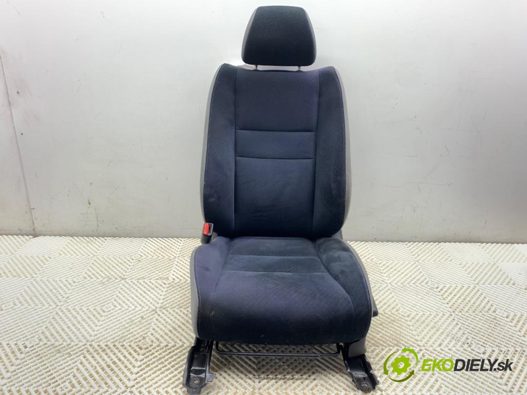HONDA CIVIC VIII liftback 2006 61 kW 1.4 (FK1) 1339 Sedadlo ľavy predný 