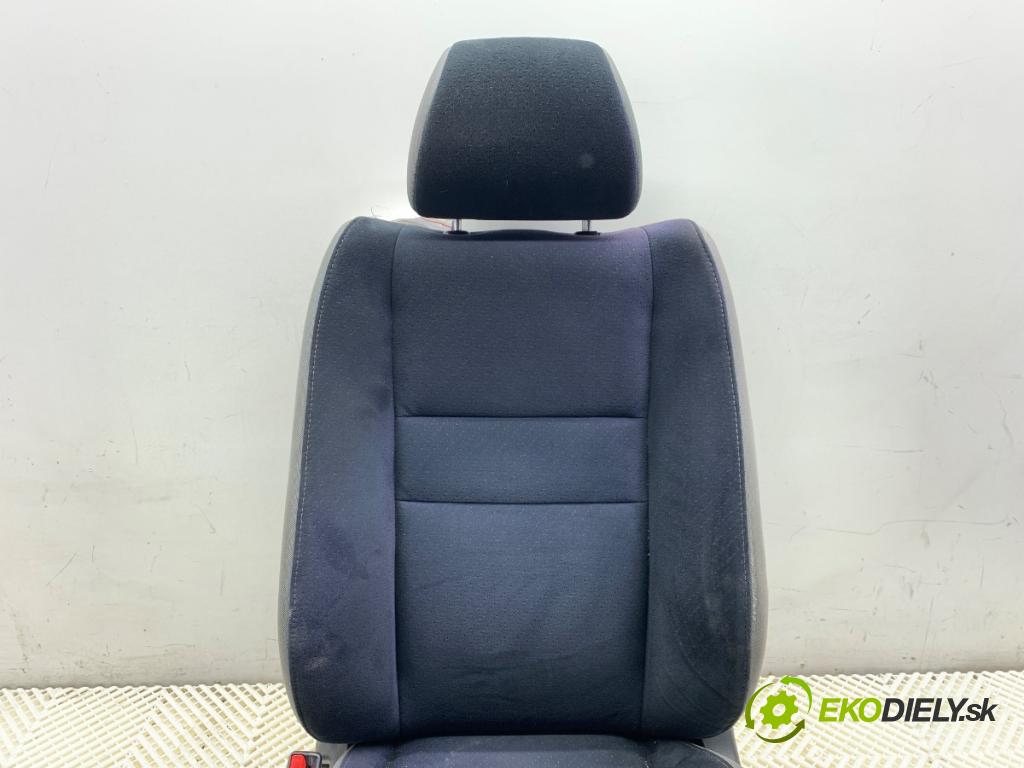 HONDA CIVIC VIII liftback 2006 61 kW 1.4 (FK1) 1339 Sedadlo ľavy predný