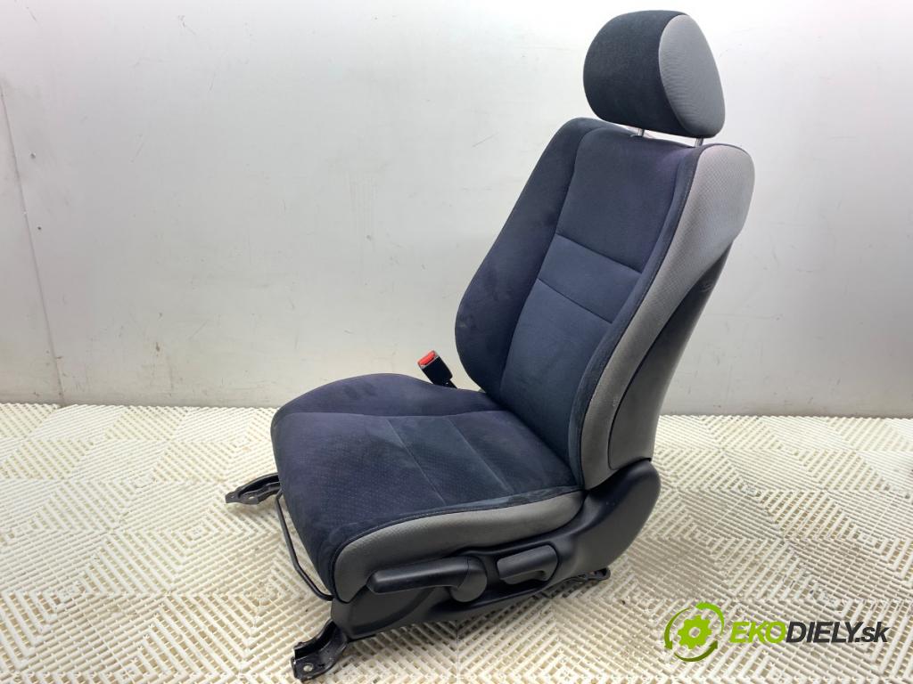HONDA CIVIC VIII liftback 2006 61 kW 1.4 (FK1) 1339 Sedadlo ľavy predný
