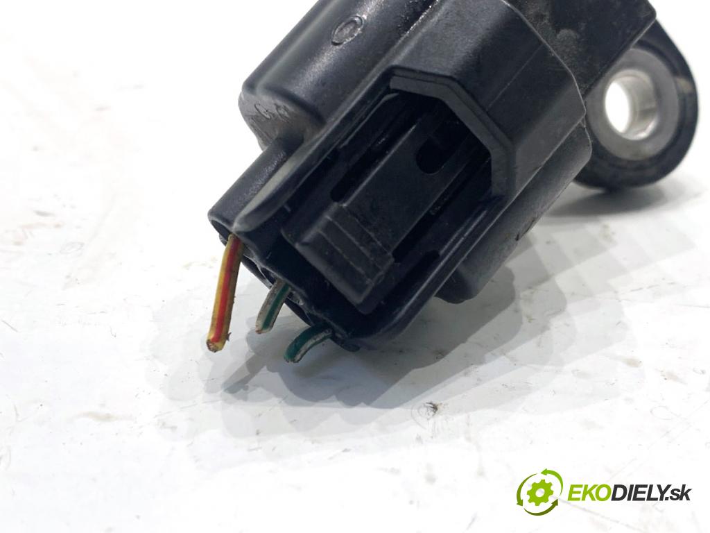 HONDA CIVIC VIII liftback 2006 61 kW 1.4 (FK1) 1339 snímač rychlosti  (Snímač)