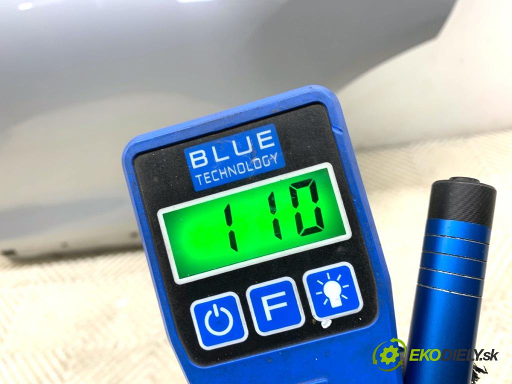 BMW F25 SUV 2013 190 kW xDrive 30 d 2993 dveře levý zadní část 354