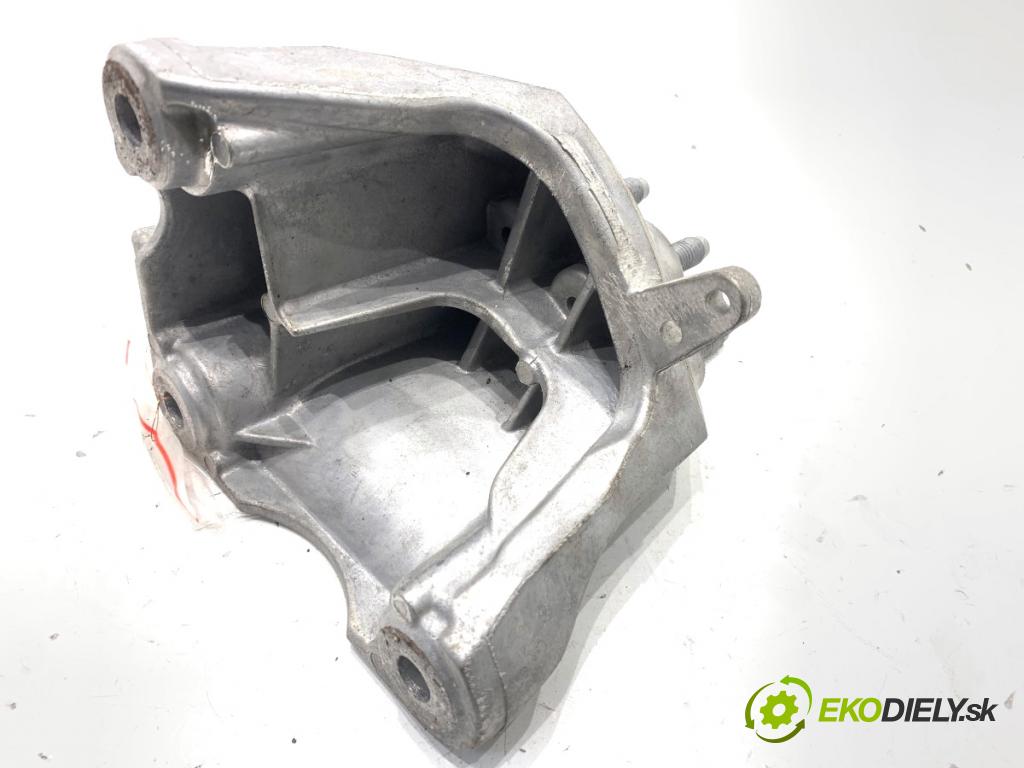 FORD ECOSPORT SUV 2018 103 kW 1.0 EcoBoost 998 Držiak prevodovky GN11-7M125-AA