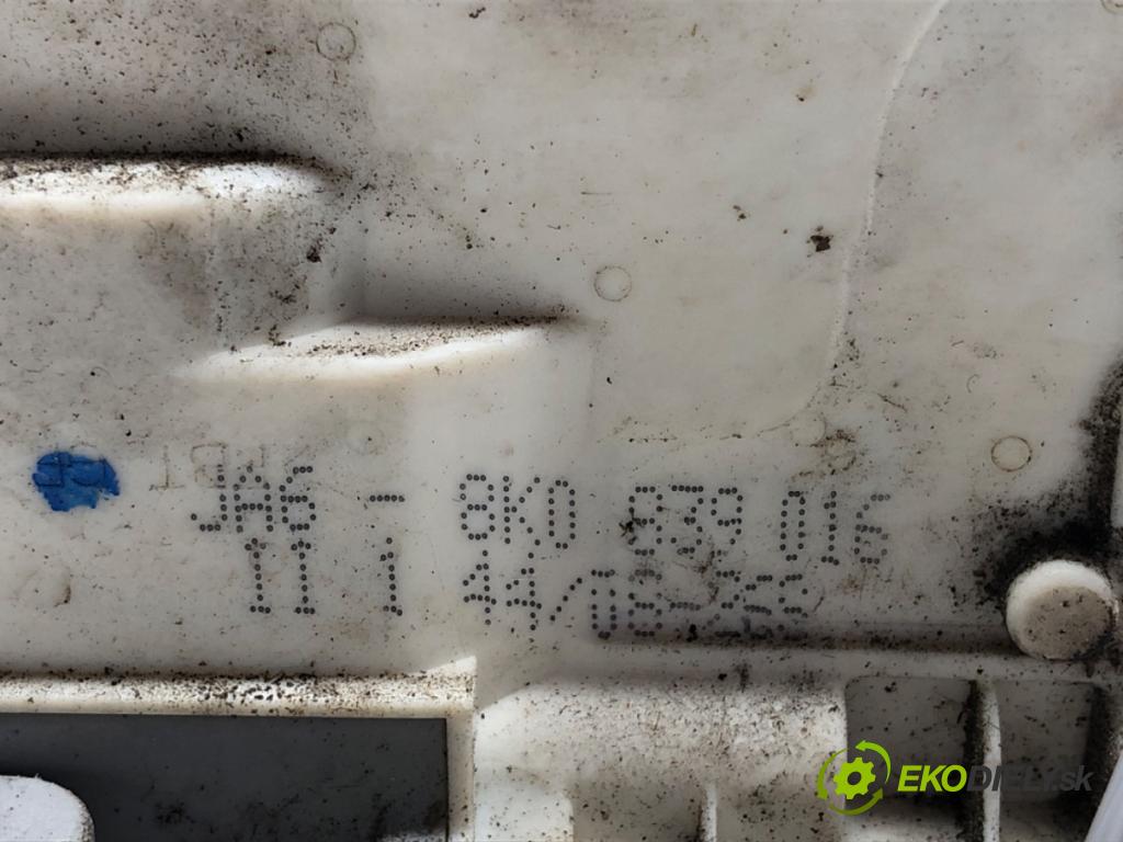 AUDI A4 B8 Kombi 2008 140 kW 2.7 TDI 2698 zámok Dvere pravy zad 8K0839016