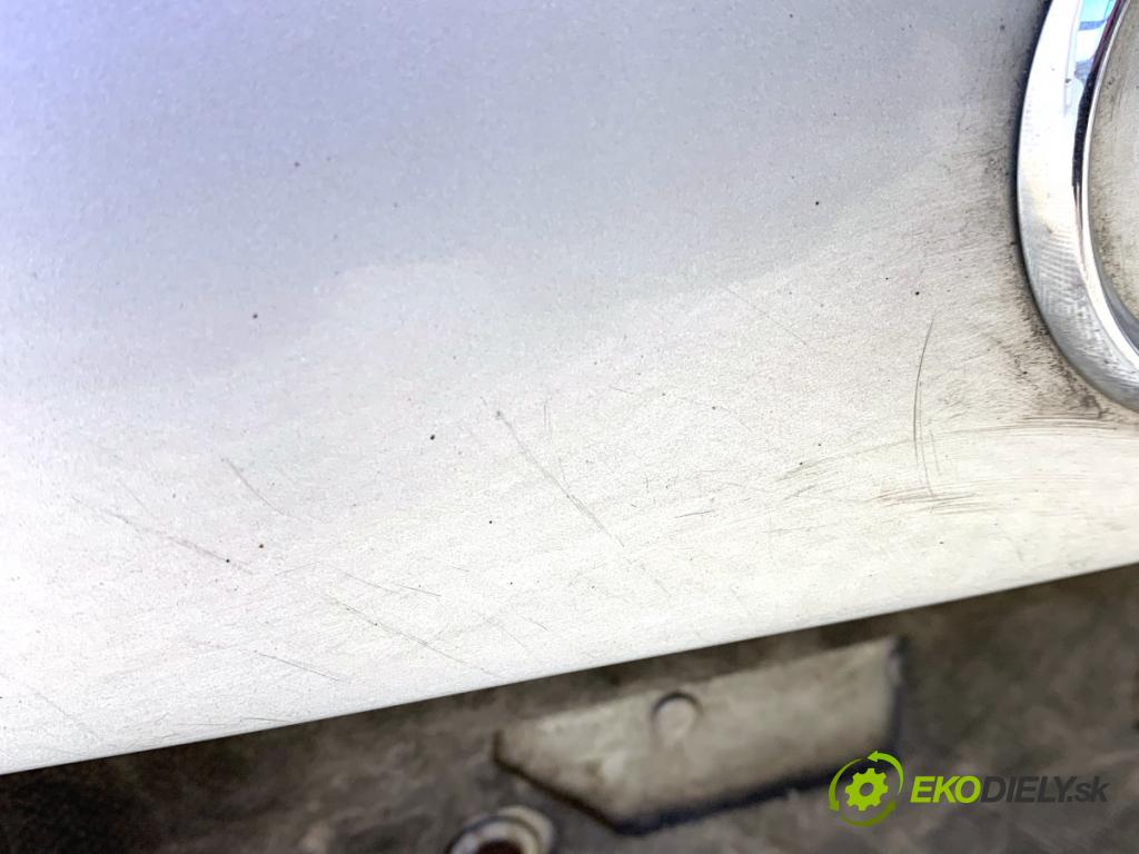 AUDI A4 B8 Kombi 2008 140 kW 2.7 TDI 2698 kapota zad LX7W