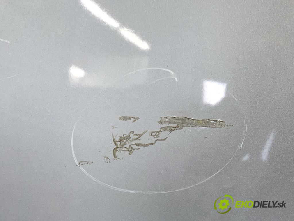 AUDI A4 B8 Kombi 2008 140 kW 2.7 TDI 2698 Kapota LX7W