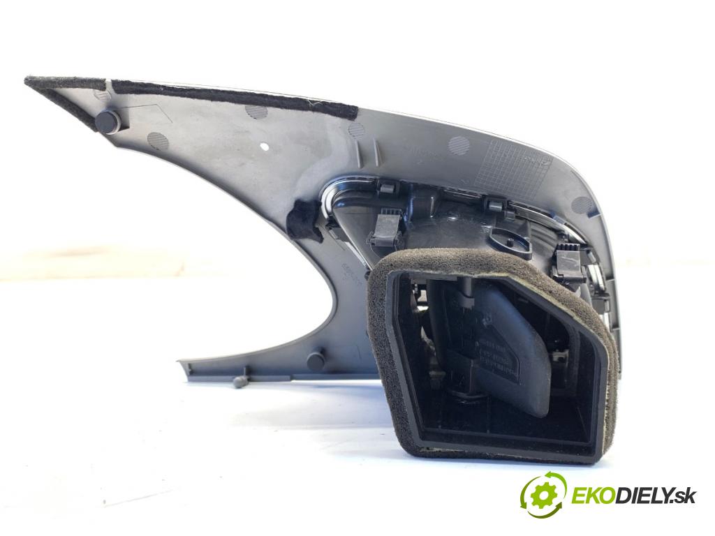 AUDI A4 B8 Kombi 2008 140 kW 2.7 TDI 2698 Mriežky kúrenia ľavy predný 8K1820901G